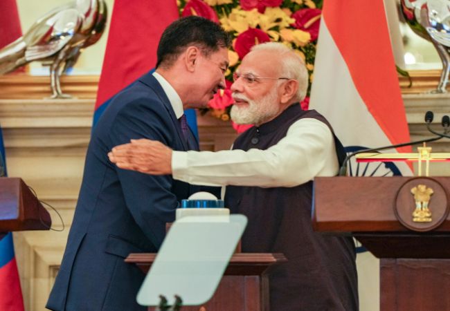 India reliable partner in Mongolia's development: PM Modi after hosting Mongolian president